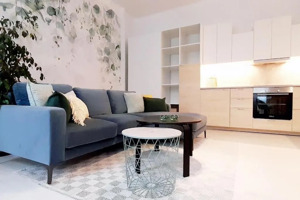 Football Fan Retreat On Rumbach Street By Newave Apartments Budapeste